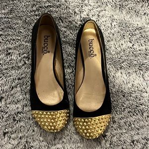 Gold spiked tip black velvet ballet flats